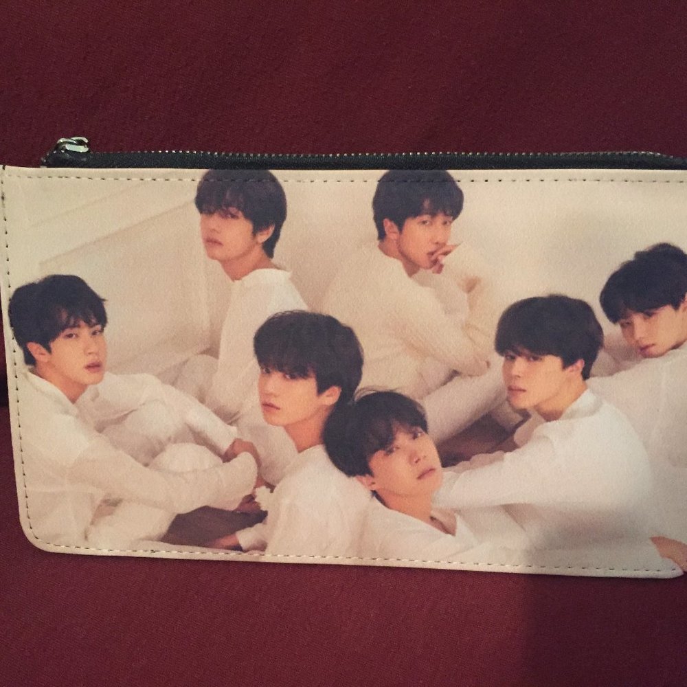 BTS Love Yourself Tear Picture Hard Thin Pouch Case NEW
